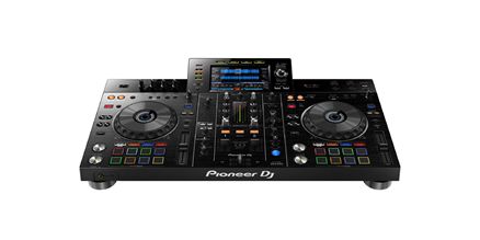 2 kanaals DJ set huren voor feest of evenement 2 kanaals DJ set met DJ controller en mixer voor DJ booth