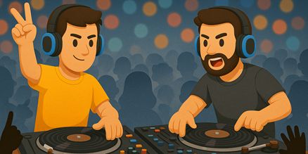 Silent Disco DJ Battle Set Huren – Twee DJ’s, Meerdere Kanalen, Complete Battle Setup Silent disco DJ battle set huren met twee DJ booths, draadloze koptelefoons, krachtige zenders en kleurrijke LED-verlichting voor een competitieve muziek battle.