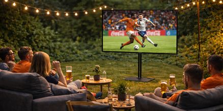 TV scherm huren voor voetbalwedstrijd | Groot scherm TV scherm huren voor een voetbalwedstrijd? Kijk live op groot scherm met krachtig geluid. Perfect voor feest, vereniging of bedrijf. Levering in heel Nederland.