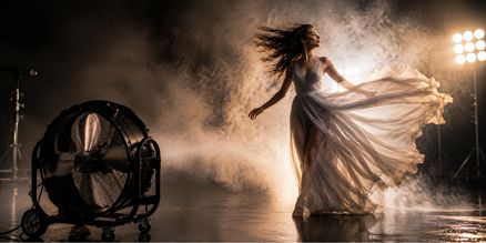 Ventilator huren voor speciaal effect | SpeakerVerhuur.nl Professionele ventilator huren voor speciale effecten met een krachtig en regelbaar windeffect tijdens evenementen, filmproducties en fotoshoots.