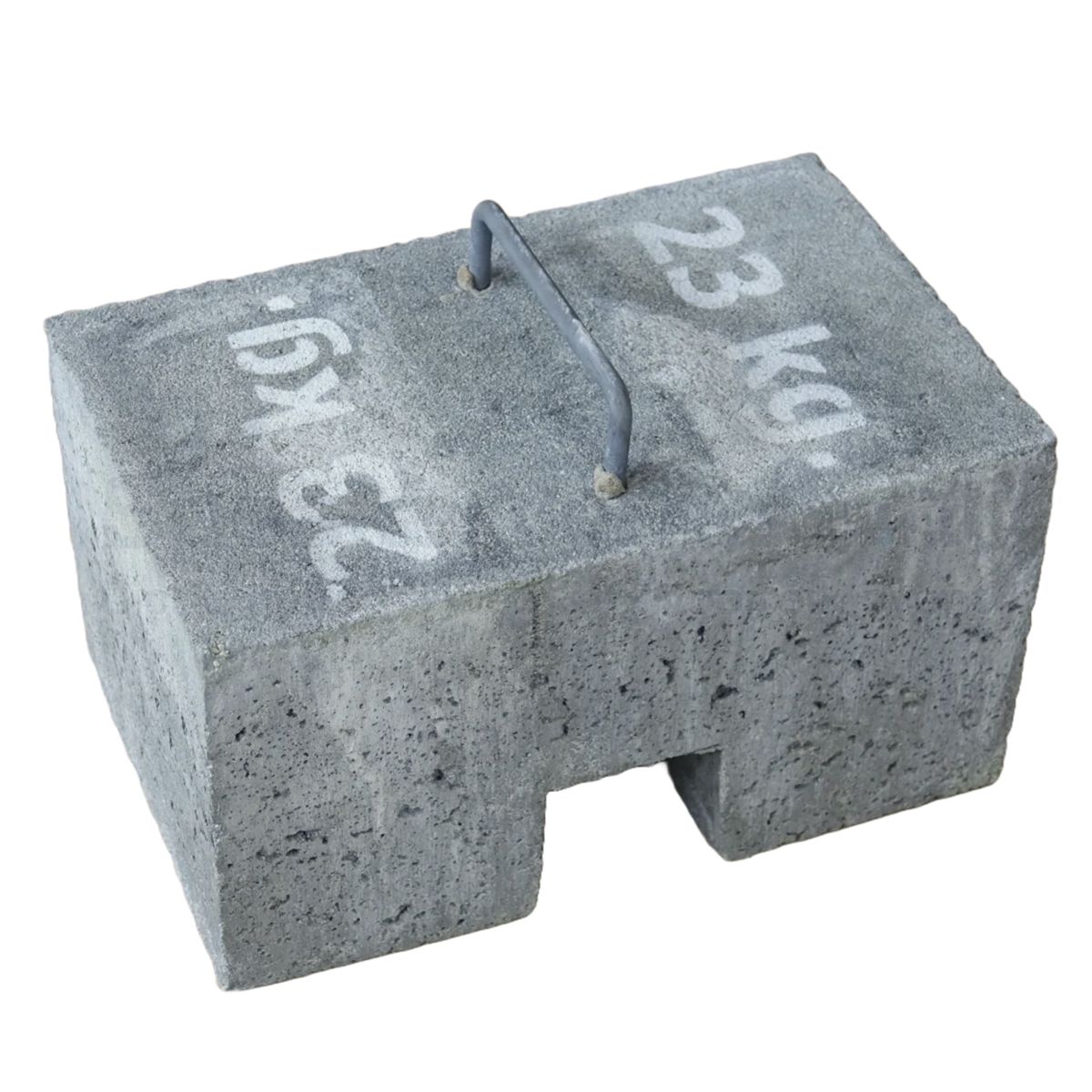 Betonnen ballastblok 23 kg huren | SpeakerVerhuur.nl Betonnen ballastblok van 23 kg huren voor het veilig verzwaren en stabiliseren van tenten, podiumconstructies, truss, vlaggenmasten, verlichting en andere evenementenopstellingen.