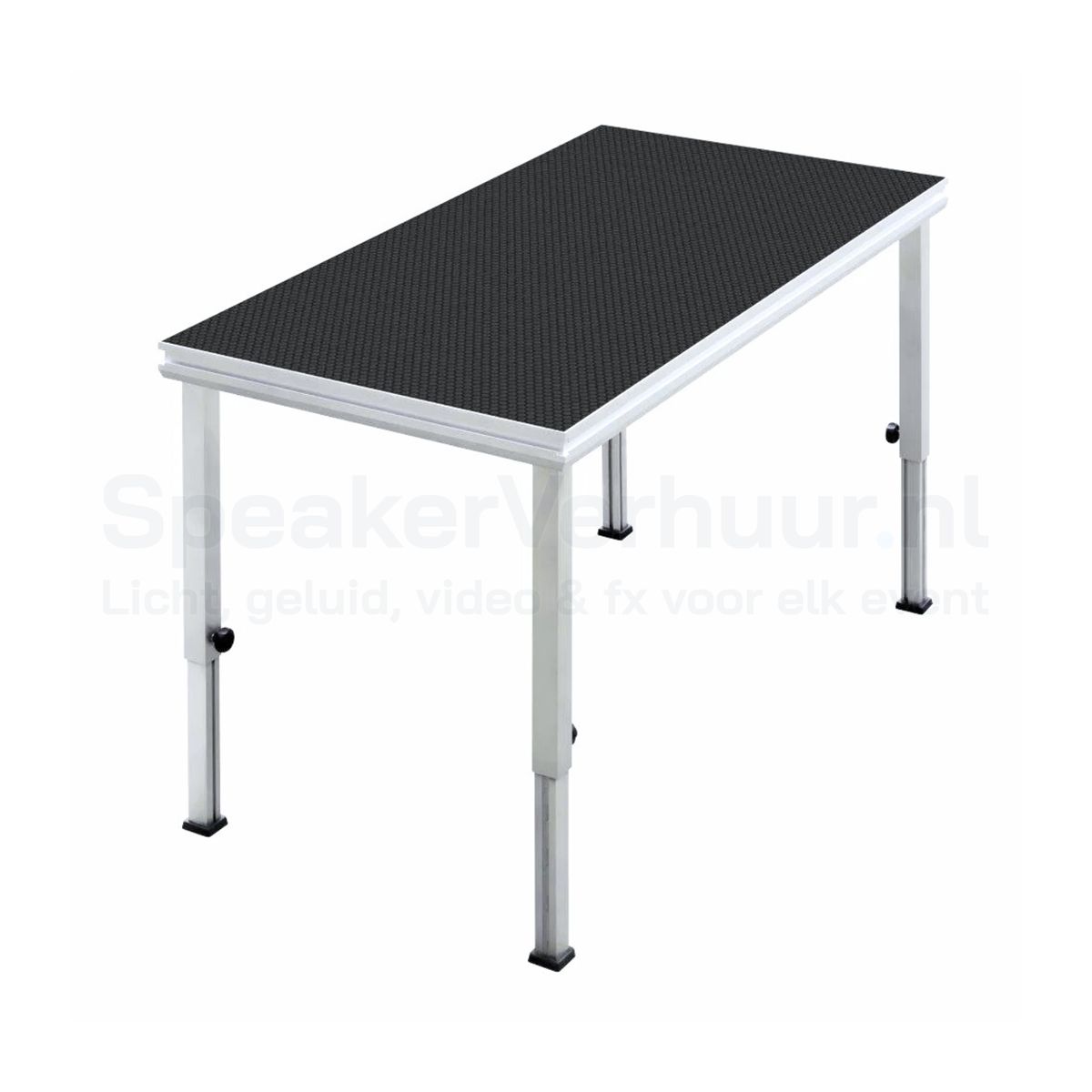 DJ booth tafel van 2x1 meter huren met podiumdeel en verstelbare poten tot 100 cm voor DJ-sets, evenementen en festivals