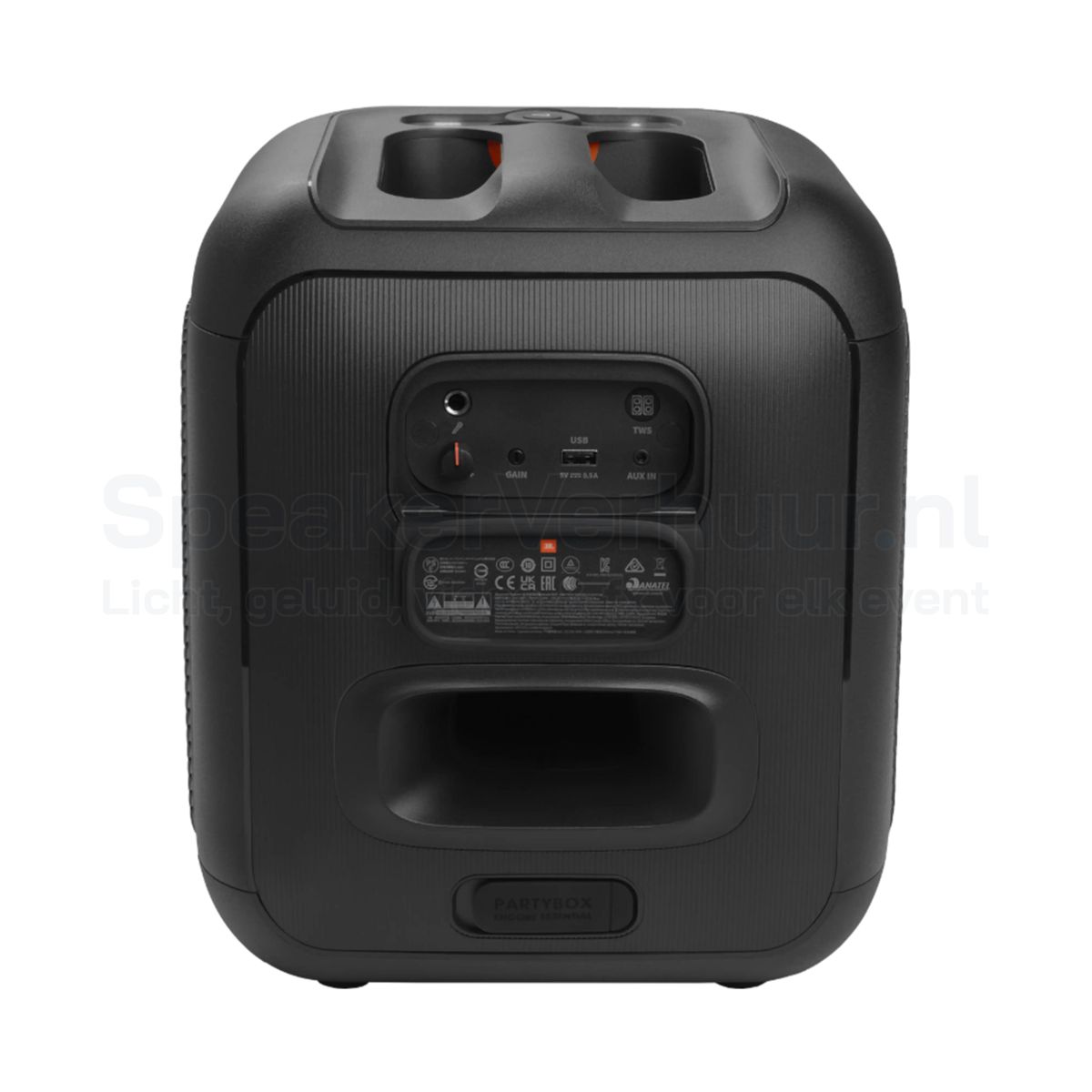 JBL PartyBox Encore Essential achterkant huren | SpeakerVerhuur.nl Achterzijde van de JBL PartyBox Encore Essential met aansluitingen, bedieningspaneel en stroomaansluiting voor eenvoudig gebruik.