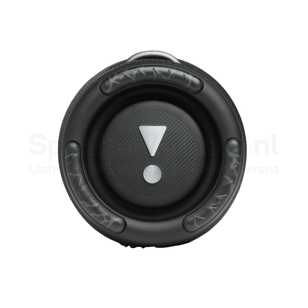 JBL Xtreme 3 zijkant huren | SpeakerVerhuur.nl Zijaanzicht van de JBL Xtreme 3 draagbare Bluetooth speaker met robuuste behuizing en krachtige stereoweergave.
