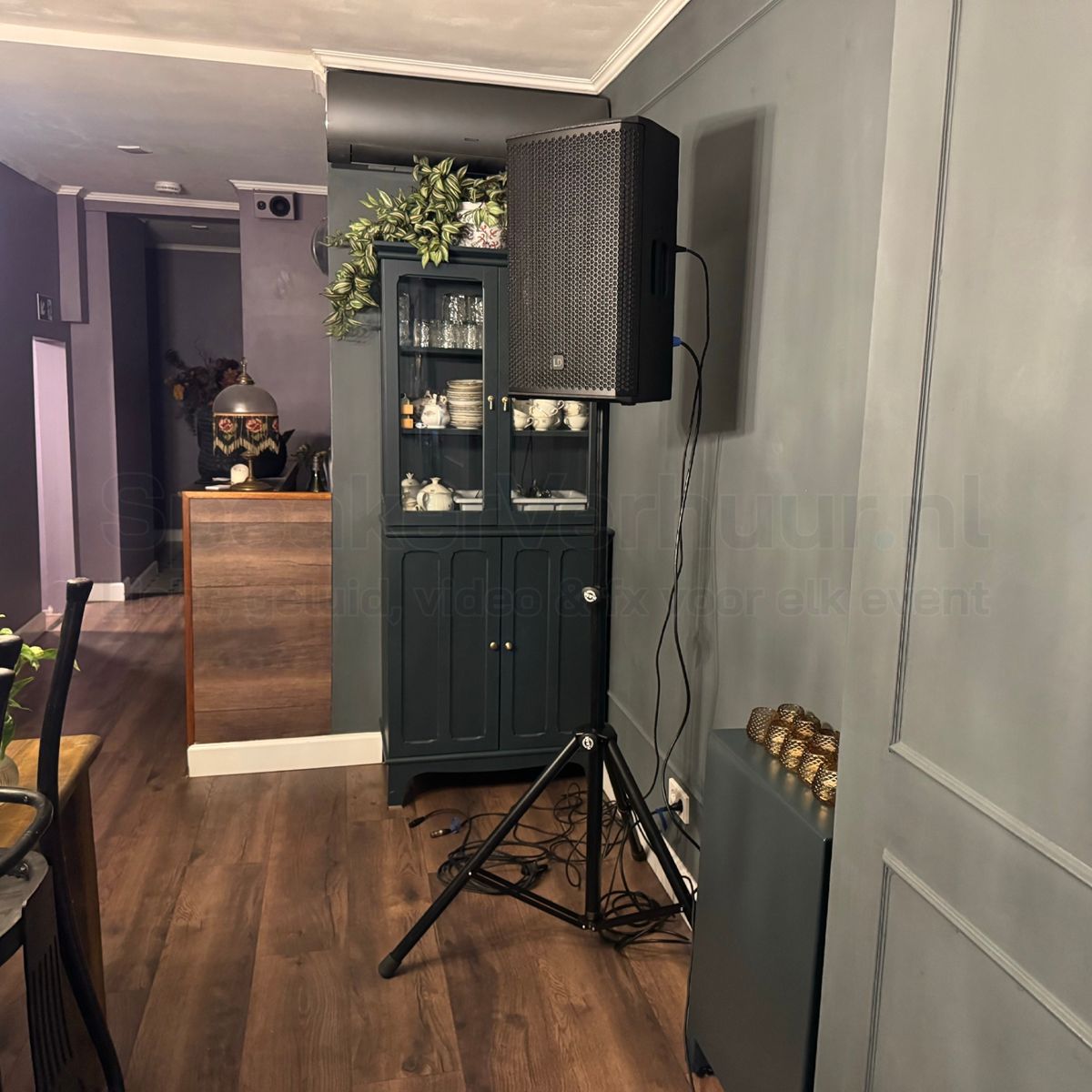 LD Systems Stinger 12A G3 actieve speaker voor een huisfeest, verjaardag of kleinschalig evenement in een woonkamer.
