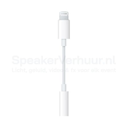 Apple Lightning naar 3.5 mm mini-jack (AUX) adapter huren | SpeakerVerhuur.nl Apple Lightning naar 3.5 mm mini-jack (AUX) adapter huren voor het aansluiten van iPhones en iPads op mixers, speakers, versterkers en andere audioapparatuur met een 3.5 mm AUX-aansluiting.