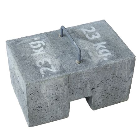 Betonnen ballastblok 23 kg huren | SpeakerVerhuur.nl Betonnen ballastblok van 23 kg huren voor het veilig verzwaren en stabiliseren van tenten, podiumconstructies, truss, vlaggenmasten, verlichting en andere evenementenopstellingen.