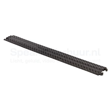 Kabeldrempel 100 cm zwart huren | SpeakerVerhuur.nl Kabeldrempel van 100 cm in zwarte uitvoering huren voor het veilig beschermen van stroom- en signaalkabels tijdens evenementen, festivals, beurzen, podiumbouw en producties.