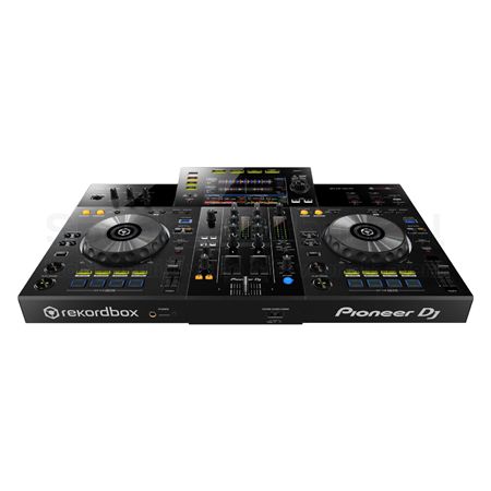 Pioneer XDJ-RR DJ Controller Huren | Standalone DJ Systeem | SpeakerVerhuur.nl Pioneer XDJ-RR DJ controller huren voor feesten, clubs, evenementen en professionele DJ-sets