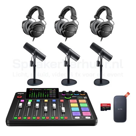 Podcast set Pro voor 3 personen huren met professionele microfoons, audio-interface en accessoires voor hoogwaardige opnames