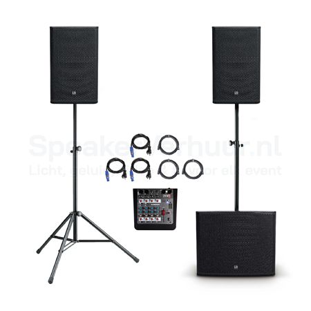 Speakerset 125 Personen met Mixer Huren | SpeakerVerhuur.nl Speakerset voor 125 personen met professionele mixer huren voor feesten, presentaties en evenementen